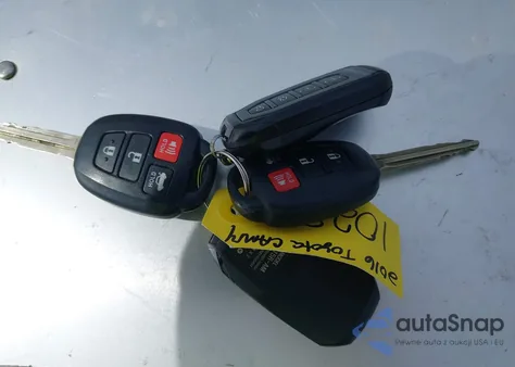 2016 Toyota Camry Le z USA, uszkodzony, nr VIN 4T4BF1FK3GR559701